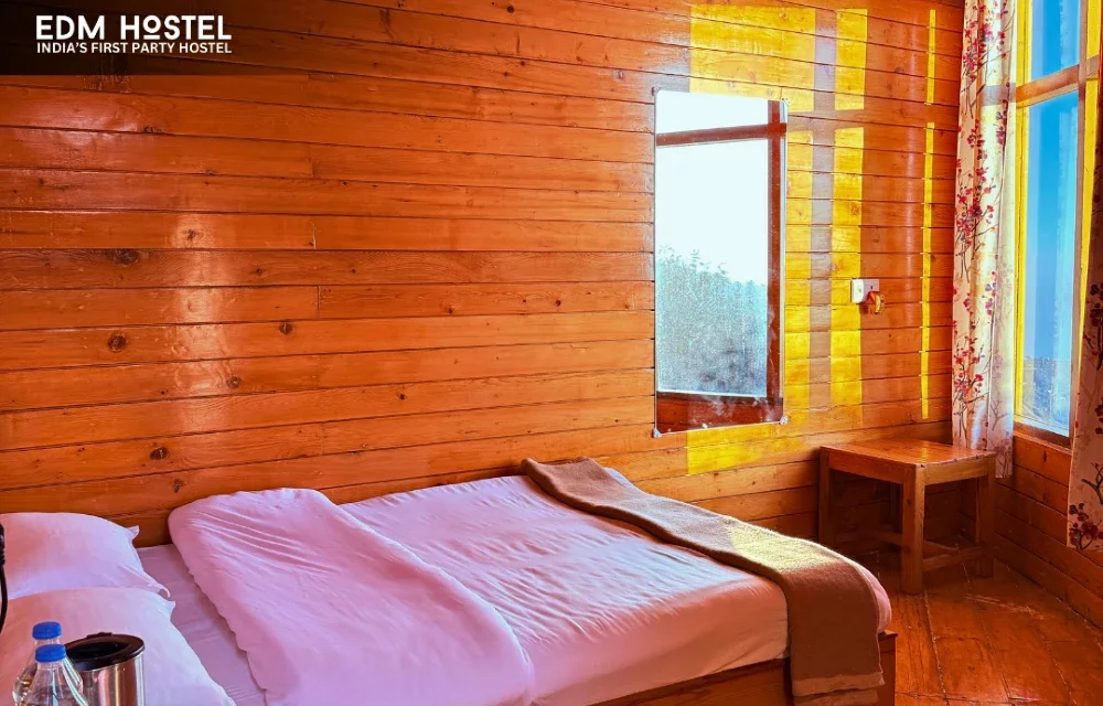 Valley View Small Room